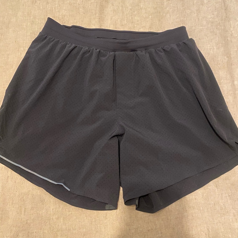 Lululemon Men’s Fast and Free Split 3” Shorts w/ Liner Sz M - LIKE NEW! - Picture 3 of 7